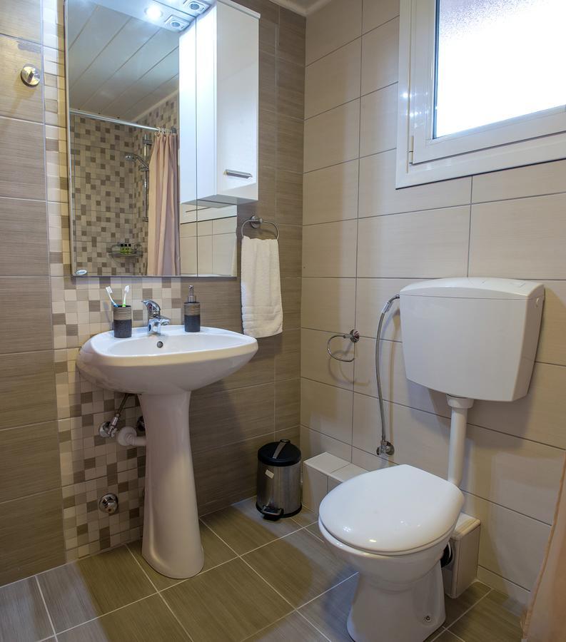 Nepheli Apartments And Studios Paralía 외부 사진